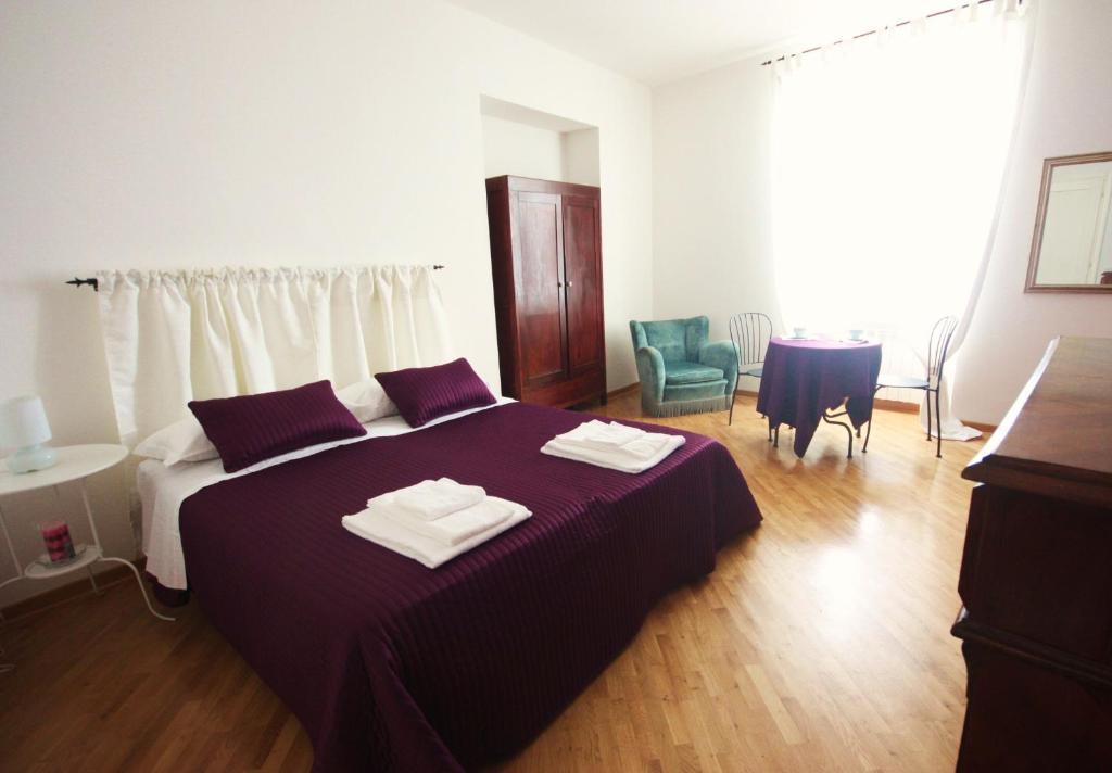 Triple Room with Private External Bathroom