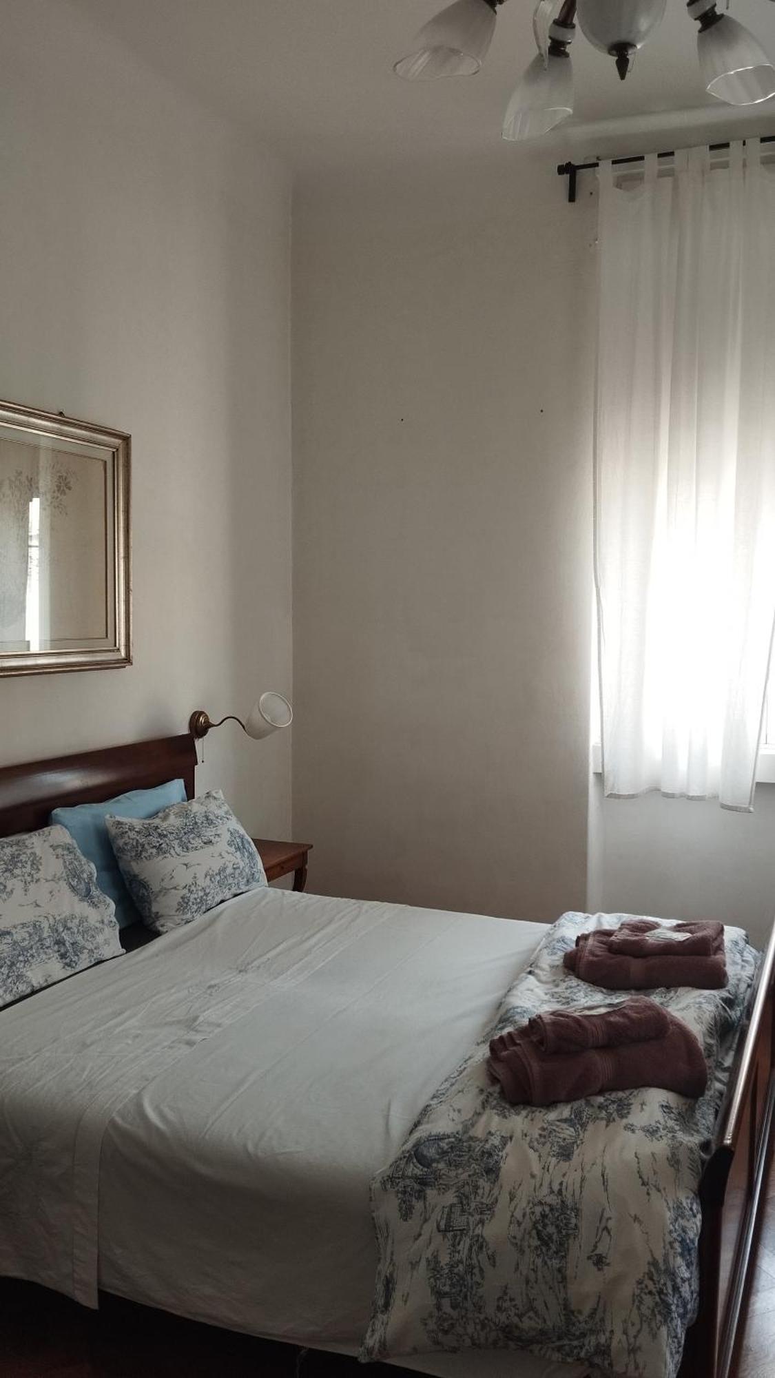 Large Double Room