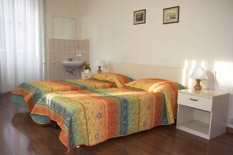Double or Twin Room,22023381:JPEG