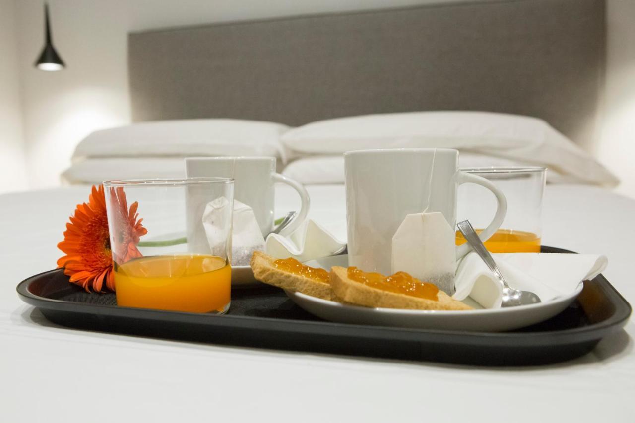 Kleine Tweepersoonskamer met een Frans Bed