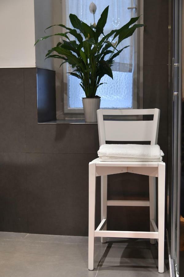 Standard Double Room with Shared Bathroom