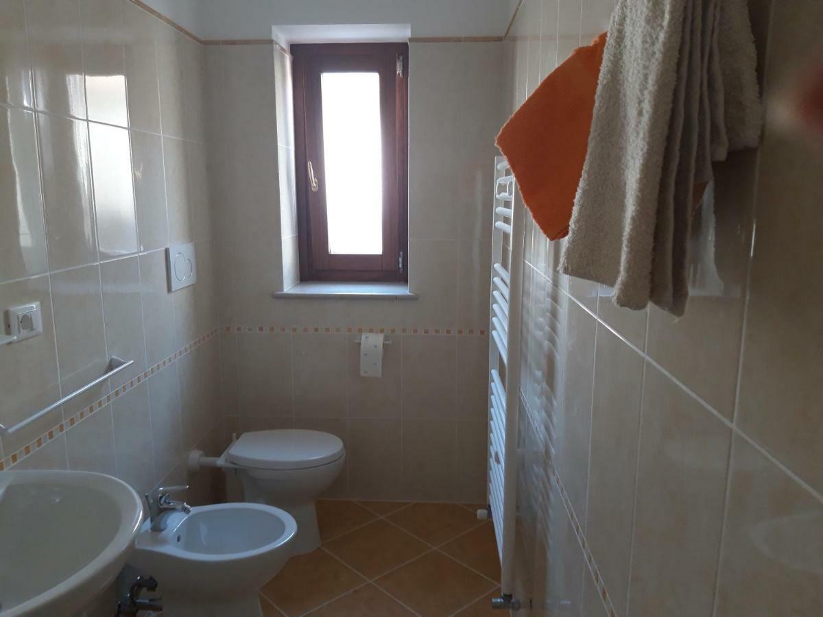 Standard Single Room with Shared Bathroom,909527215:JPEG
