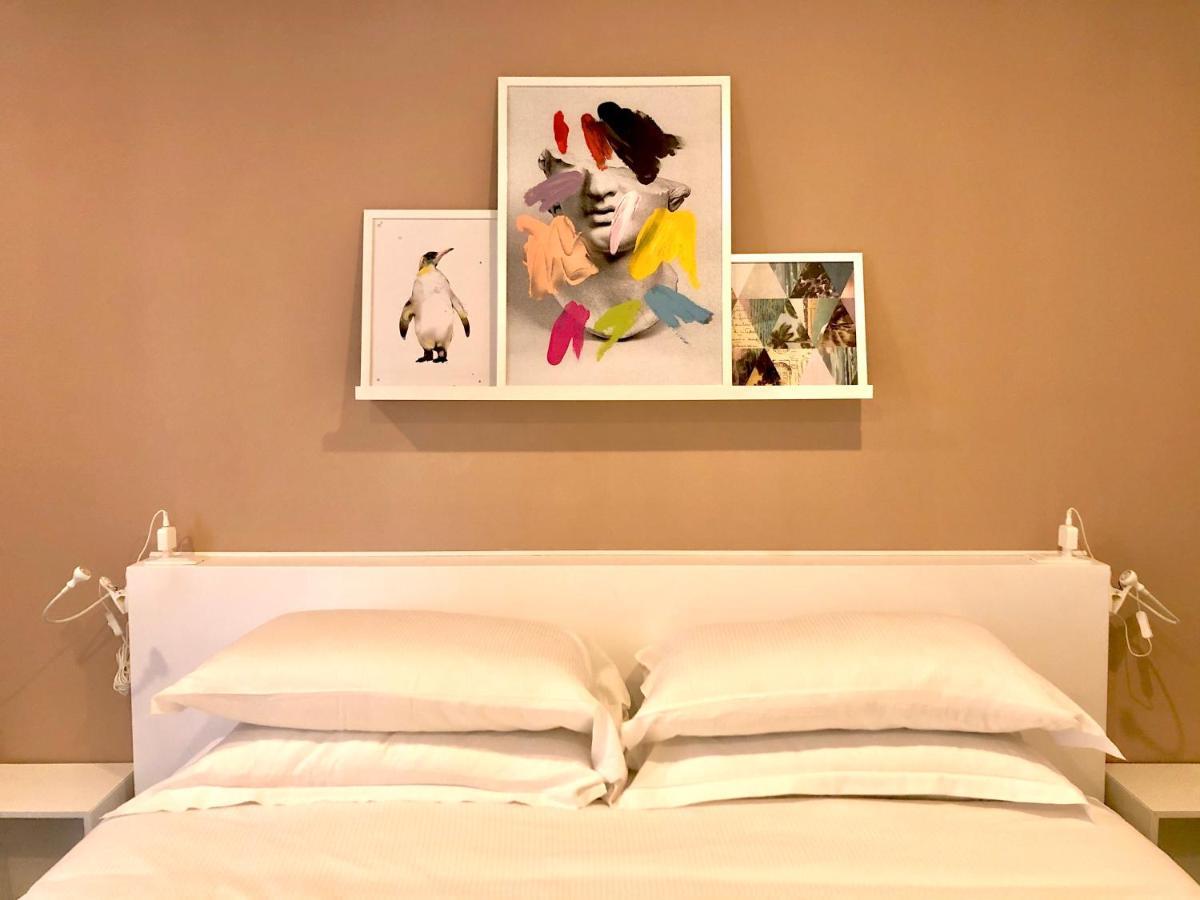 Large Double or Twin Room