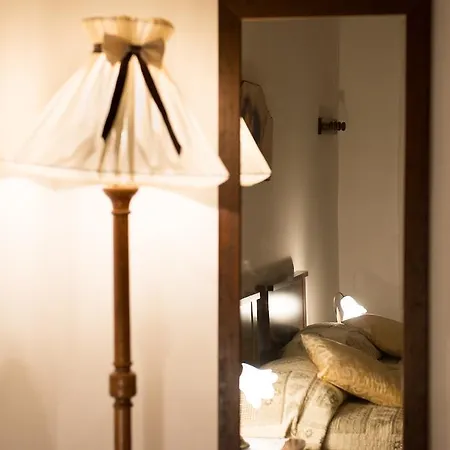 B & B Antico Borgo Teresiano-2