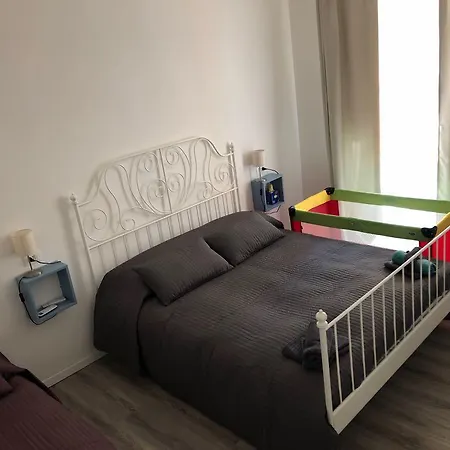 Dede'S Home-2